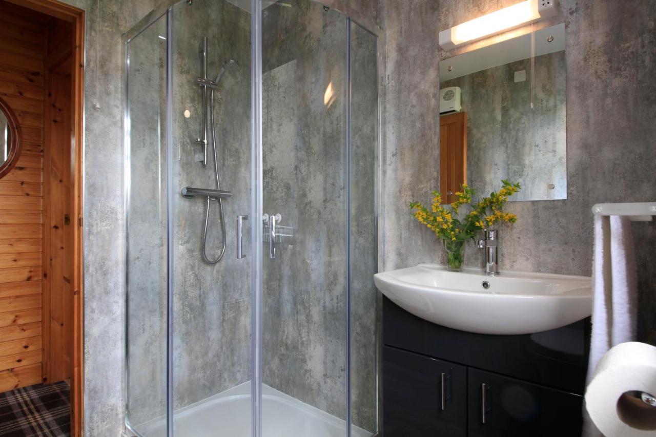 Reuben'S Highland Retreat - Arisaig Villa Екстериор снимка