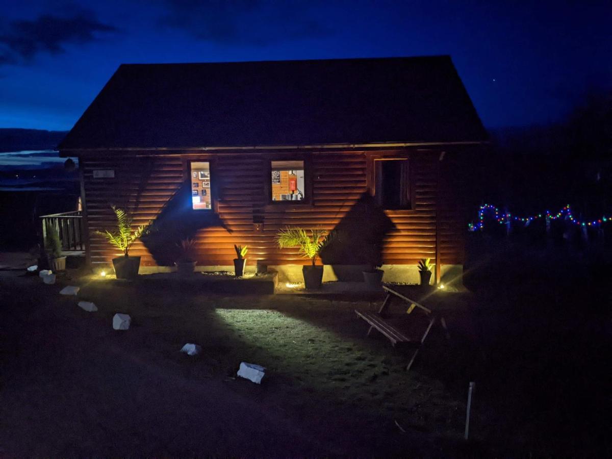 Reuben'S Highland Retreat - Arisaig Villa Екстериор снимка